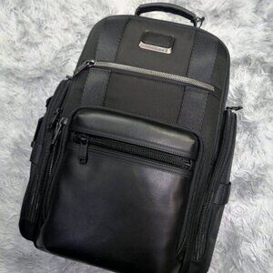 《SLEEK DESIGN》TUMI Alpha Bravo Backpack